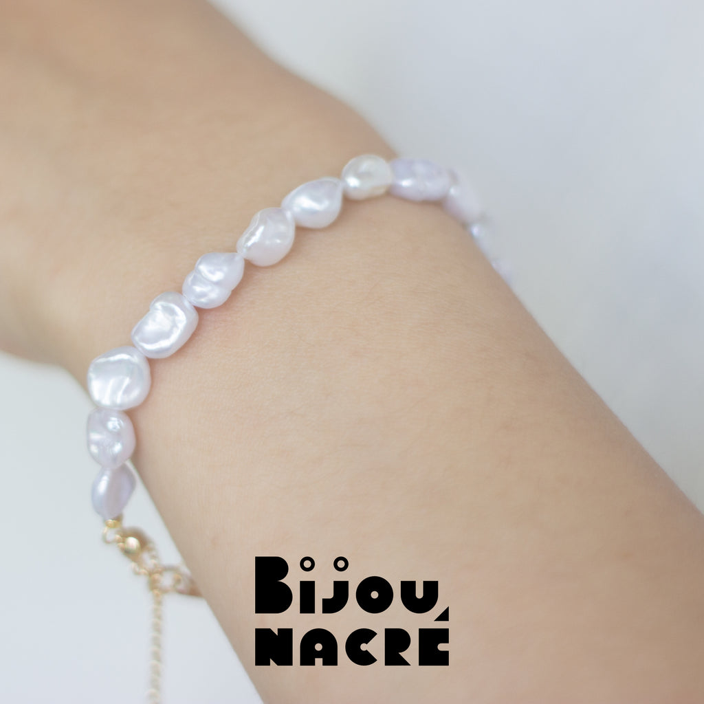REFLETS BAROQUES. Bracelet à perles Keshi - Plaqué Or