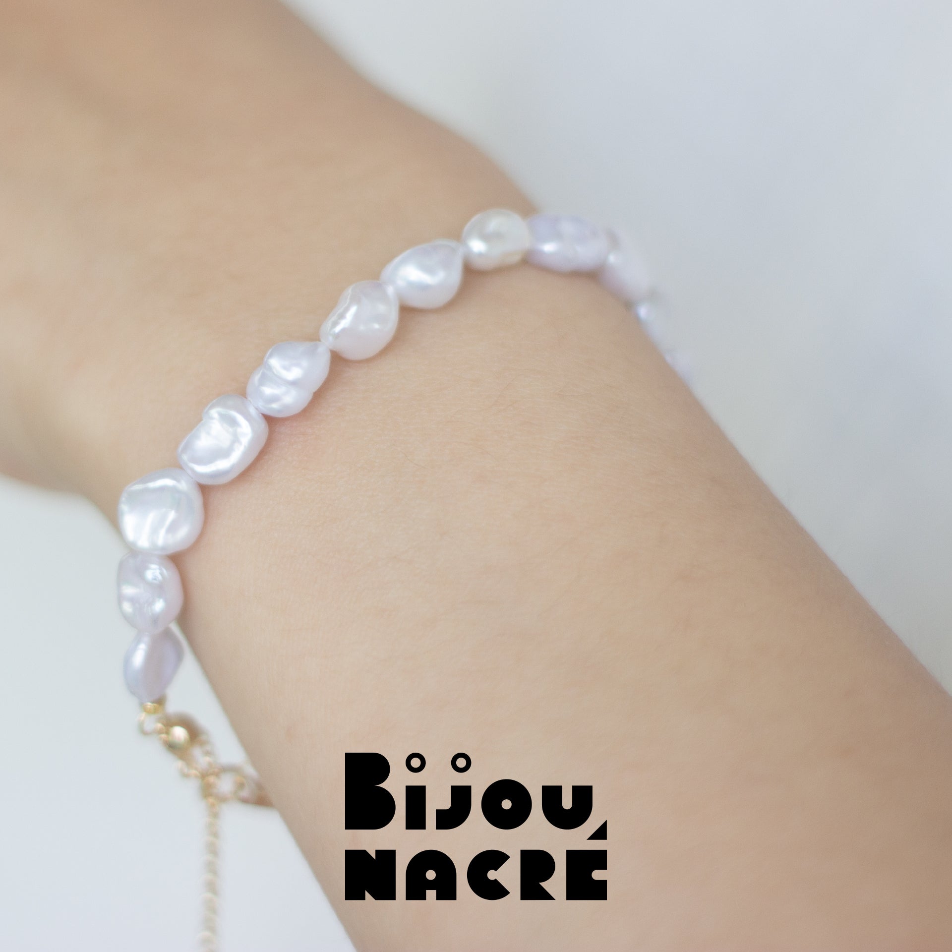 REFLETS BAROQUES. Bracelet à perles Keshi - Plaqué Or
