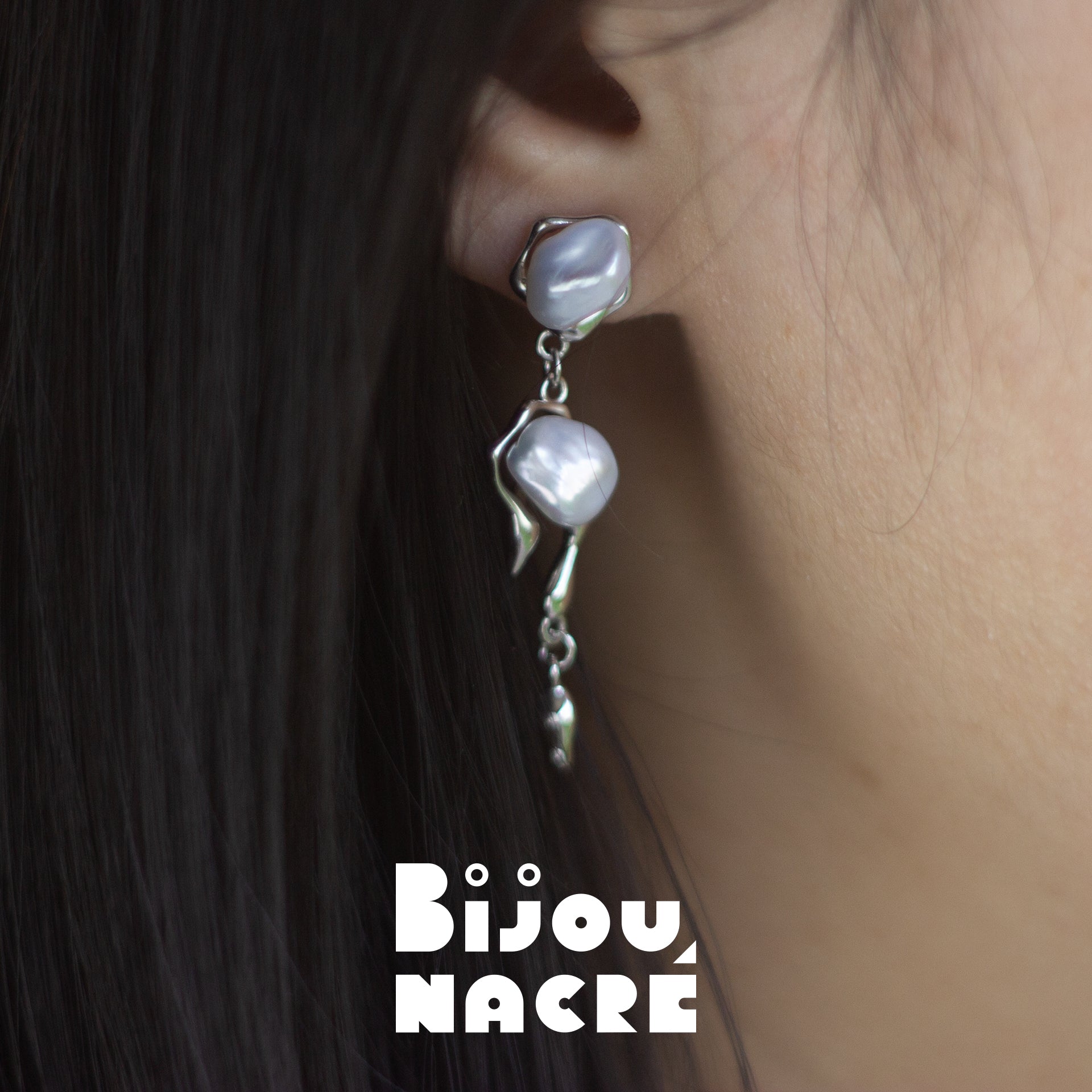 AEROLITHES NACRÉS.  Lava Keshi Pearl Stud Earrings - Silver