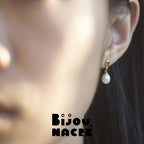 Vue alternative de boucles d'oreilles goutte baroque ovale or, par Bijou Nacré