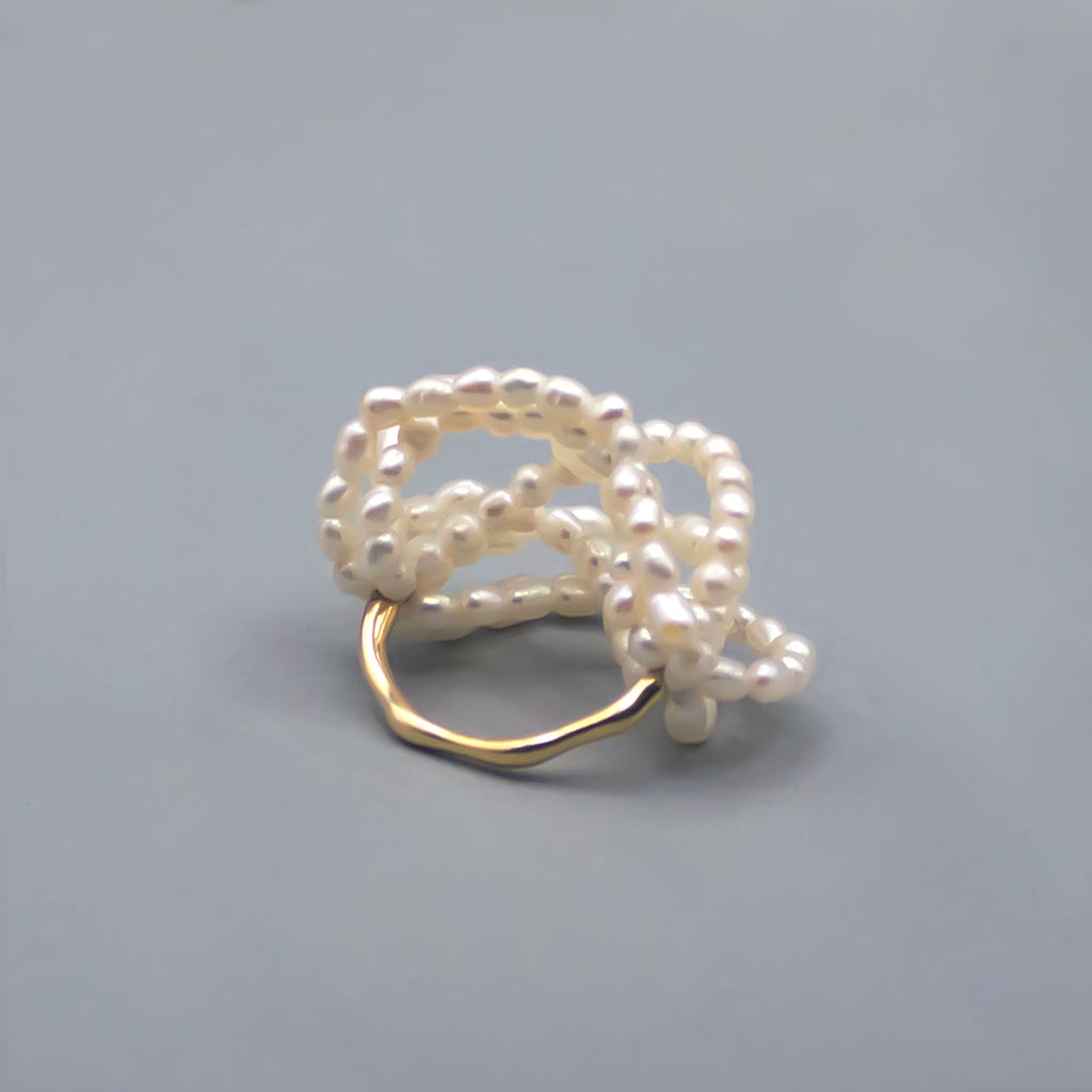 VOIE LACTÉE D'OR. Demi-Bague aux Perles Baroques- Plaqué Or
