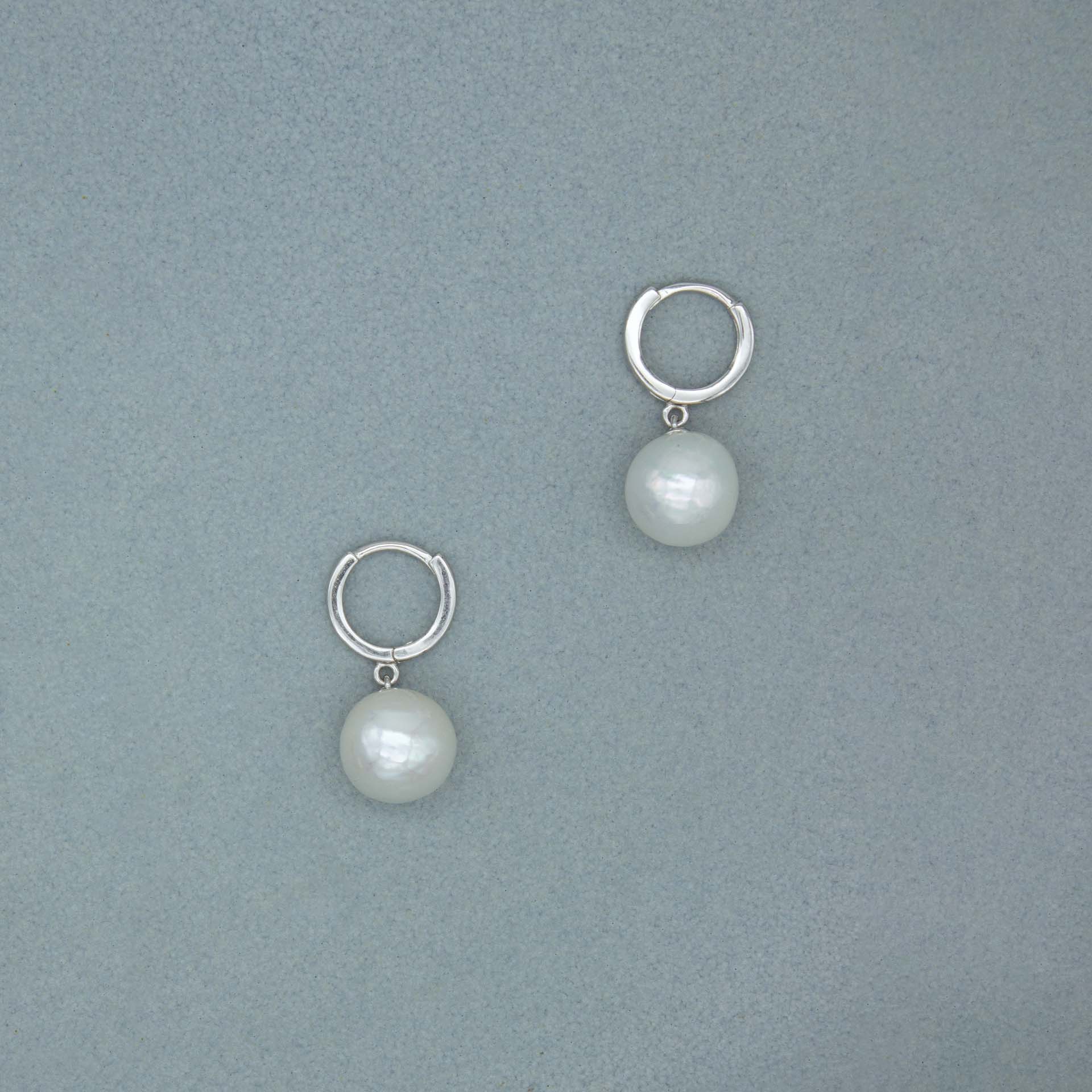 SÉLÉNÉS ARGENTÉES - perlas barrocas redondas 9mm - plata 925