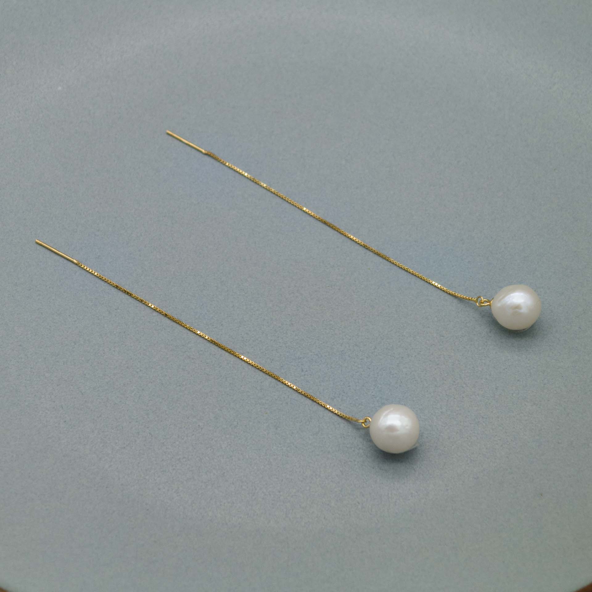COMÈTES SÉLÉNÉES DORÉES - perlas barrocas redondas 9mm - oro 18k